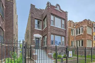 4616 N Central Park Ave, Chicago, IL 60625 - Photo 1