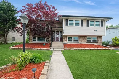 20042 Monterey Avenue, Lynwood, IL 60411 - Photo 1