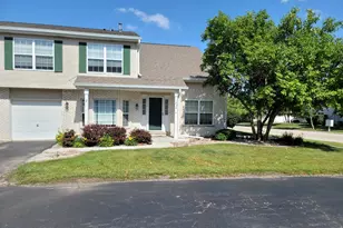 1434 Root St, Crest Hill, IL 60403 - Photo 1