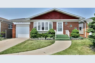 7624 W Ainslie Street, Harwood Heights, IL 60706 - Photo 1