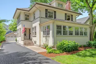 132 S Spring Ave, La Grange, IL 60525 - Photo 1