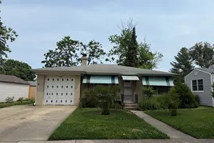 616 E Prairie Ave, Des Plaines, IL 60016 - Photo 1