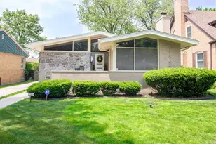 11844 S Oakley Ave, Chicago, IL 60643 - Photo 1