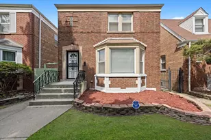 10342 S Eberhart Ave, Chicago, IL 60628 - Photo 1