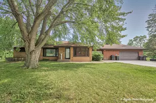 12977 W 9th St, Zion, IL 60099 - Photo 1