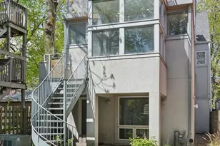 1534 W Henderson St, Chicago, IL 60657 - Photo 1