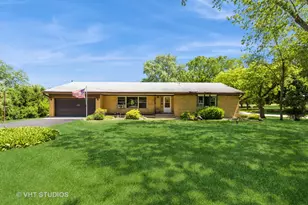 1221 S Grove Ave, Barrington, IL 60010 - Photo 1
