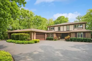 2143 Tennyson Ln, Highland Park, IL 60035 - Photo 1