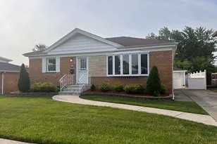 11133 Boeger Ct, Westchester, IL 60154 - Photo 1