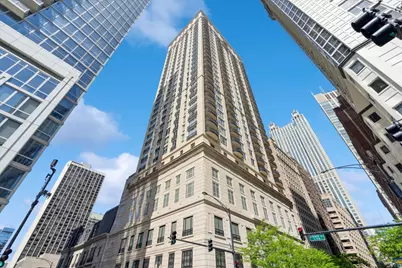 10 E Delaware Place #21B, Chicago, IL 60611 - Photo 1