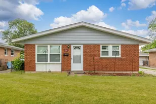 816 Sunnyside Ave, Thornton, IL 60476 - Photo 1