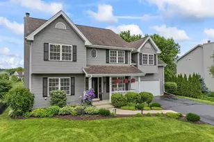 569 Ryan Way, Crystal Lake, IL 60012 - Photo 1