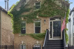 2233 N Janssen Ave, Chicago, IL 60614 - Photo 1