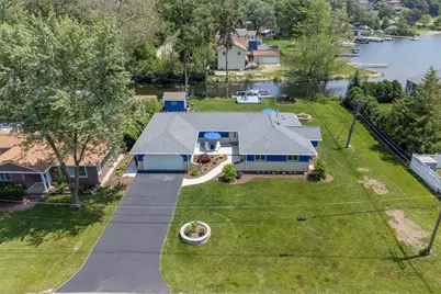 908 Jackson Avenue, Wauconda, IL 60084 - Photo 1