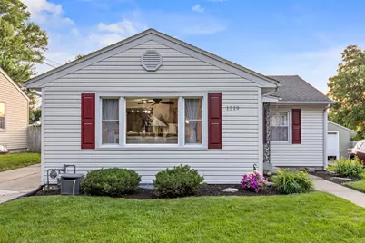 1319 27th Street, Rockford, IL 61108 - Photo 1