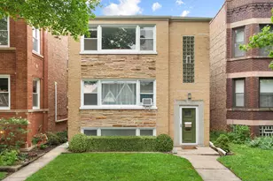 5022 N Mango Ave, Chicago, IL 60630 - Photo 1