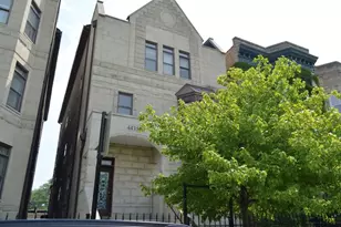 4435 S Oakenwald Ave, Chicago, IL 60653 - Photo 1