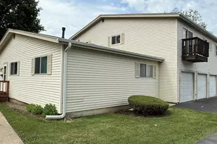 907 Gael Dr, Joliet, IL 60435 - Photo 1