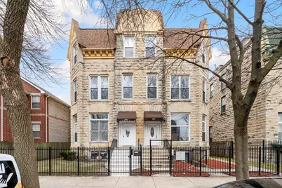 3612 S Prairie Avenue #2, Chicago, IL 60653 - Photo 1