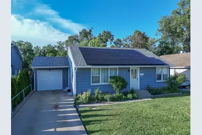 108 E Brink Street, Harvard, IL 60033 - Photo 1