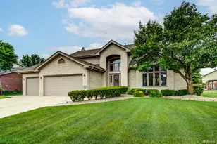 19430 Glenbrook Ln, Tinley Park, IL 60487 - Photo 1