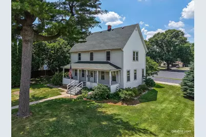 305 S Wolfe Street, Sandwich, IL 60548 - Photo 1