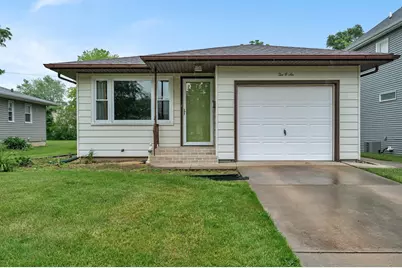 206 Morris Street, Joliet, IL 60436 - Photo 1