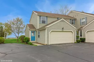 913 Village Ct, Marengo, IL 60152 - Photo 1