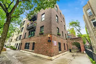 643 W Roscoe St, Chicago, IL 60657 - Photo 1