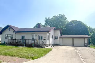 1660 Laharpe St, Lasalle, IL 61301 - Photo 1
