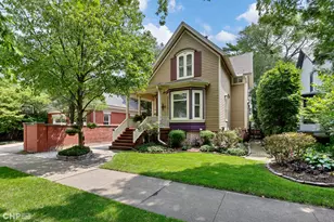 1325 Judson Ave, Evanston, IL 60201 - Photo 1