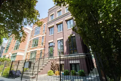 2727 N Kenmore Avenue #2, Chicago, IL 60614 - Photo 1