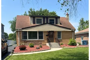 956 S Cadwell Ave, Elmhurst, IL 60126 - Photo 1