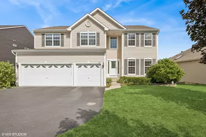 299 Cross Creek Lane, Lindenhurst, IL 60046 - Photo 1