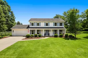 40W679 White Fence Way, Saint Charles, IL 60175 - Photo 1