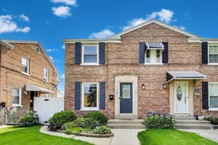 1523 N 19th Ave, Melrose Park, IL 60160 - Photo 1