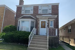 4520 N Austin Ave, Chicago, IL 60630 - Photo 1