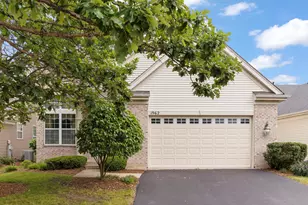 1962 Highbury Ln, Aurora, IL 60502 - Photo 1