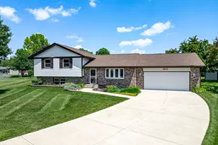 6571 Stallion Ct, Loves Park, IL 61111 - Photo 1