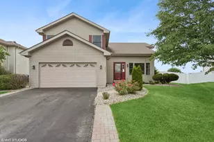 2033 Willow Brook Dr, Bourbonnais, IL 60914 - Photo 1