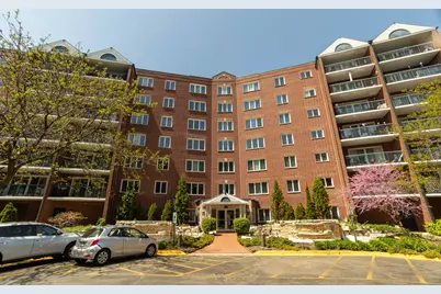8560 W Foster Avenue #209, Norridge, IL 60706 - Photo 1
