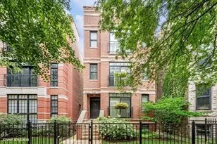 3238 N Kenmore Ave, Chicago, IL 60657 - Photo 1