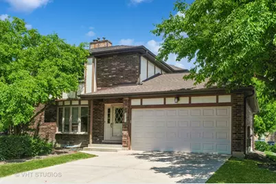 1775 Lakeview Drive #D, Wheeling, IL 60090 - Photo 1