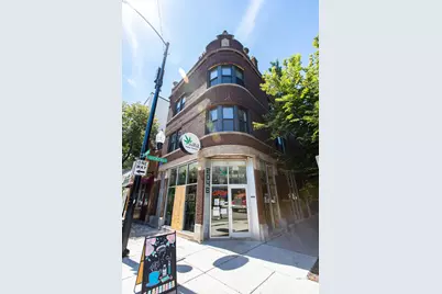 2048 N Damen Avenue #3W, Chicago, IL 60647 - Photo 1