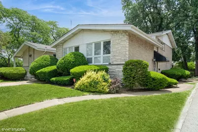 4841 W Lunt Avenue, Lincolnwood, IL 60712 - Photo 1