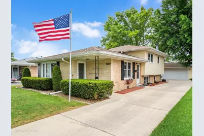 5245 137th Place, Crestwood, IL 60418 - Photo 1