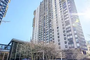 5701 N Sheridan Rd, Chicago, IL 60660 - Photo 1