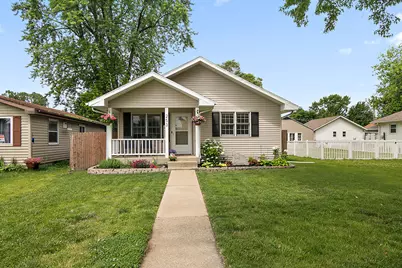 253 N Jackson Avenue, Bradley, IL 60915 - Photo 1