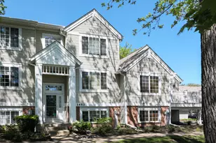 1653 Geneva Dr, Wheeling, IL 60090 - Photo 1