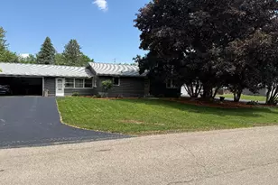 404 E Soper St, Winnebago, IL 61088 - Photo 1